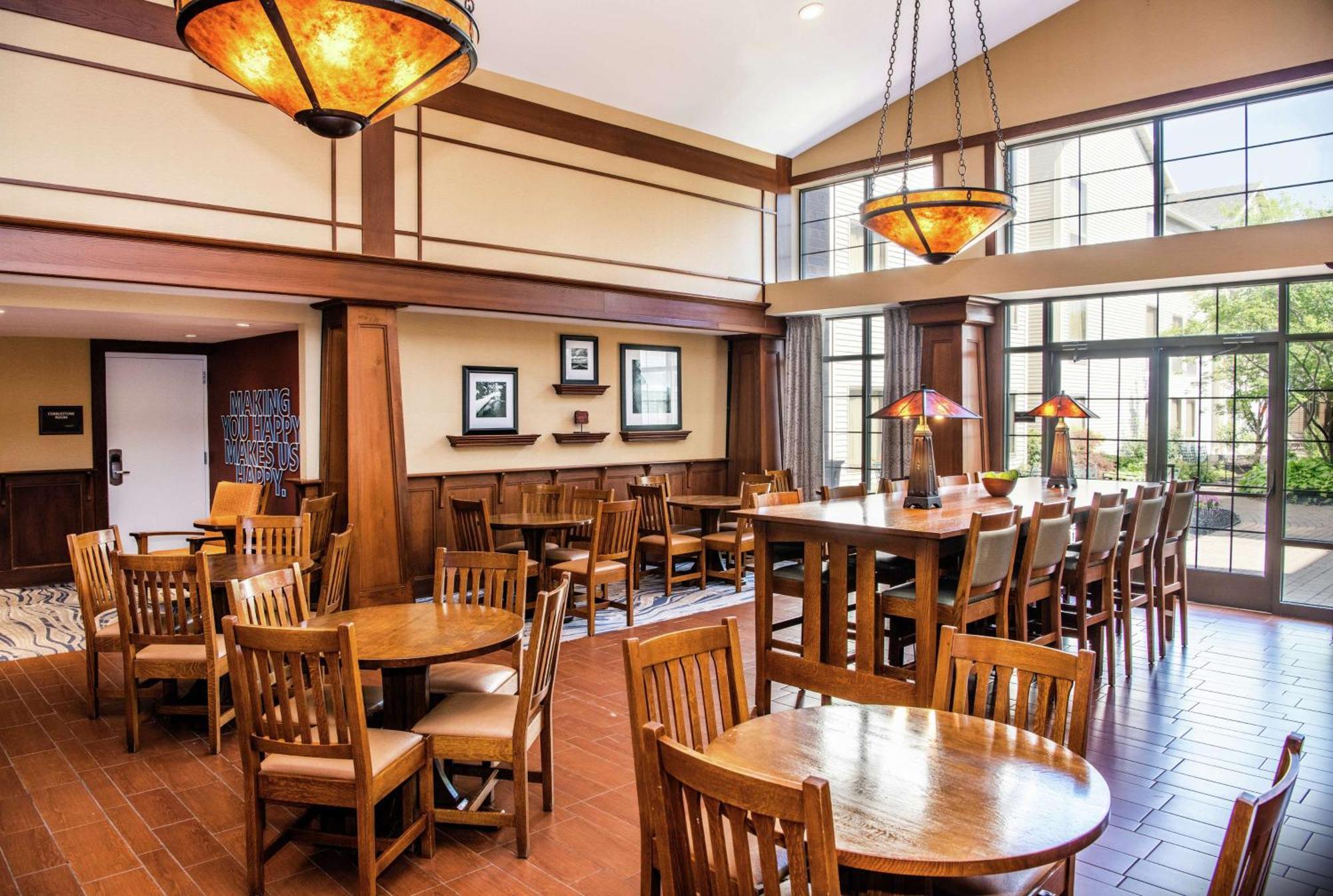 Hampton Inn & Suites Rochester/Victor Ngoại thất bức ảnh